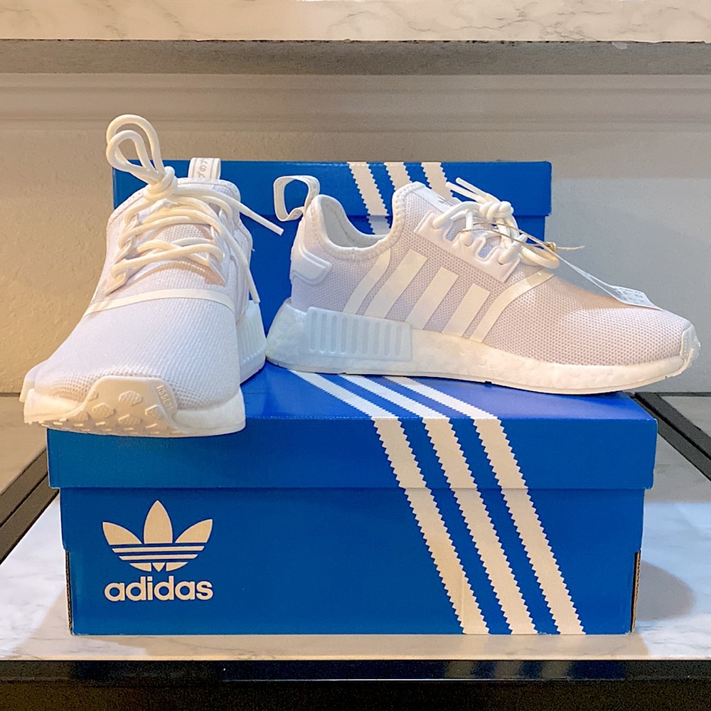 6.5Y NWT adidas Nmd R1 Primeblue unisex - Picture 3 of 7